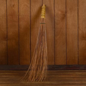 Веник "Буди" пальма 5х3х70 см Веник "Буди" пальма 5х3х70 см