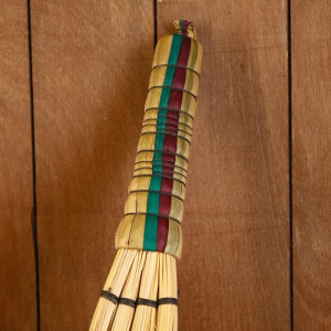 Веник "Диан" пальма 5х3х70 Веник "Диан" пальма 5х3х70