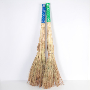 Веник трёхлучевой «Сорго. Премиум», цвет МИКС Веник трёхлучевой «Сорго. Премиум», цвет МИКС