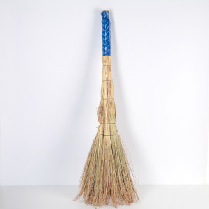 Веник трёхлучевой «Сорго. Премиум», цвет МИКС Веник трёхлучевой «Сорго. Премиум», цвет МИКС