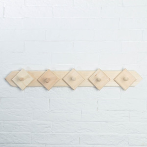 Вешалка 5 крючков, липа "Добропаровъ" Вешалка 5 крючков, липа "Добропаровъ"