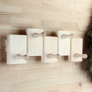 Вешалка комбинированная 5 крючков 12х8х35см, липа "Добропаровъ" Вешалка комбинированная 5 крючков 12х8х35см, липа "Добропаровъ"