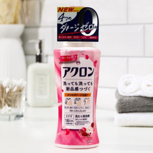 Жидкое средство для стирки,Akron,для деликатных тканей,"Цветочный букет" Жидкое средство для стирки,Akron,для деликатных тканей,"Цветочный букет"