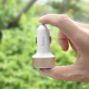 Автомобильное зарядное устройство Hoco Z26, белый Автомобильное зарядное устройство Hoco Z26, белый