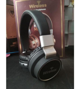 Беспроводные наушники AZ-05 Black Беспроводные наушники AZ-05 Black