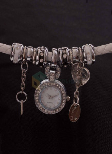 Часы-браслет в стиле "PANDORA" Часы-браслет в стиле "PANDORA"