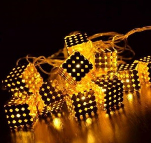 Фигурная светодиодная гирлянда Металлические золотые кубики Тёплый белый Фигурная светодиодная гирлянда Металлические золотые кубики Тёплый белый