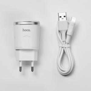 Комплект зарядки для Apple Hoco C37A, 1 USB, 2.4А Комплект зарядки для Apple Hoco C37A, 1 USB, 2.4А