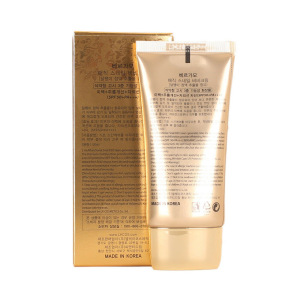 Многофункциональный BB-крем с улиточным муцином Bergamo Magic Snail BB Cream 50+/PA+++ Многофункциональный BB-крем с улиточным муцином Bergamo Magic Snail BB Cream 50+/PA+++