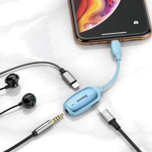 Переходник Baseus 3-в-1 L51 CALL51-03, Apple Lightning - mini jack 3.5 mm Переходник Baseus 3-в-1 L51 CALL51-03, Apple Lightning - mini jack 3.5 mm