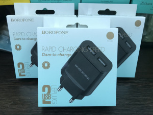 Сетевое зарядное устройство Borofone BA8A, 2 USB, 2.1A, черный Сетевое зарядное устройство Borofone BA8A, 2 USB, 2.1A, черный