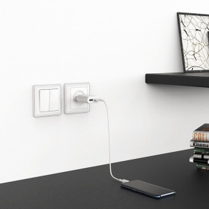Сетевое зарядное устройство Borofone BA8A, 2 USB, 2.1A, черный Сетевое зарядное устройство Borofone BA8A, 2 USB, 2.1A, черный