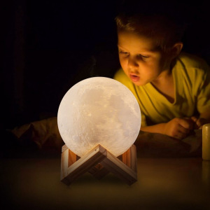 Светильник-ночник 3D шар Луна Moon Lamp с пультом, 15 см Светильник-ночник 3D шар Луна Moon Lamp с пультом, 15 см