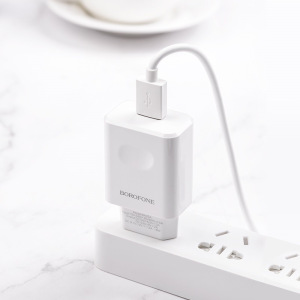 Зарядное устройство BOROFONE BA32A Bright power, 3A, белый, с кабелем micro USB Зарядное устройство BOROFONE BA32A Bright power, 3A, белый, с кабелем micro USB