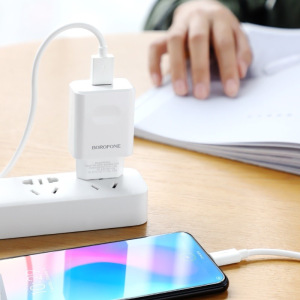 Зарядное устройство BOROFONE BA32A Bright power, 3A, белый, с кабелем Type-C Зарядное устройство BOROFONE BA32A Bright power, 3A, белый, с кабелем Type-C