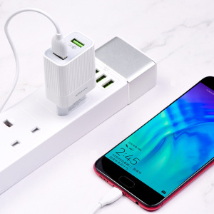 Зарядное устройство BOROFONE BA39A Speedway MicroUSB, 3A, белый, кабель BX19 Huiyi Зарядное устройство BOROFONE BA39A Speedway MicroUSB, 3A, белый, кабель BX19 Huiyi