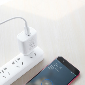 Зарядное устройство HOCO C69A 5A, белый, micro-USB,22.5W, быстрая зарядка Зарядное устройство HOCO C69A 5A, белый, micro-USB,22.5W, быстрая зарядка