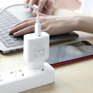 Зарядное устройство HOCO C69A 5A, белый, micro-USB,22.5W, быстрая зарядка Зарядное устройство HOCO C69A 5A, белый, micro-USB,22.5W, быстрая зарядка