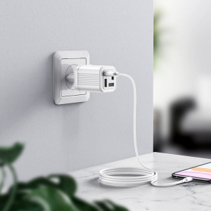 Зарядное устройство HOCO C84A Resolute USB, 3.4A, белый, четыре порта Зарядное устройство HOCO C84A Resolute USB, 3.4A, белый, четыре порта