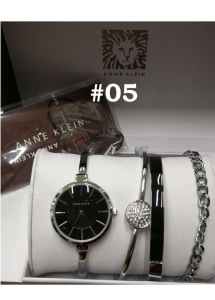 Женские часы Anne Klein с тремя браслетами в коробке Женские часы Anne Klein с тремя браслетами в коробке