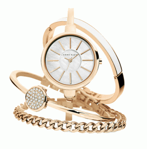 Женские часы Anne Klein с тремя браслетами Женские часы Anne Klein с тремя браслетами