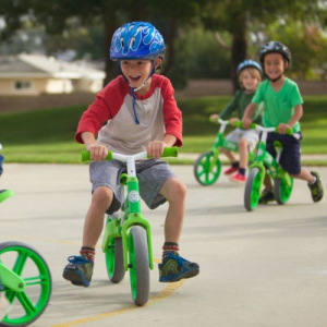 Беговел Yvolution Velo Balance, зелёный Беговел Yvolution Velo Balance, зелёный