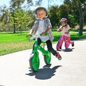 Беговел Yvolution Velo Balance, зелёный Беговел Yvolution Velo Balance, зелёный