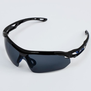 Очки спортивные "Мастер К." UV400, ширина 14 см, дужка 14 см, линза 4.5х8 см Очки спортивные "Мастер К." UV400, ширина 14 см, дужка 14 см, линза 4.5х8 см