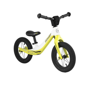 Беговел 12" Comet делюкс плюс, 2021, цвет салатовый с белым Беговел 12" Comet делюкс плюс, 2021, цвет салатовый с белым