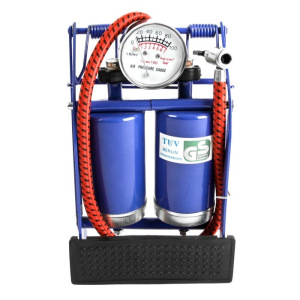 Насос ножной с манометром, 2 цилиндра Насос ножной с манометром, 2 цилиндра