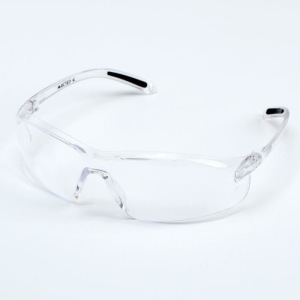 Очки спортивные "Мастер К.", ширина 14 см, дужка 13 см, линза 6.5х4 см Очки спортивные "Мастер К.", ширина 14 см, дужка 13 см, линза 6.5х4 см