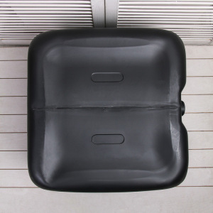 Бак для душа, 100 л, с крышкой, с резьбой под кран, чёрный Бак для душа, 100 л, с крышкой, с резьбой под кран, чёрный