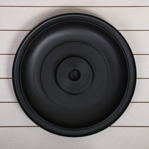 Бак для душа, 150 л, с крышкой, с резьбой под кран, чёрный Бак для душа, 150 л, с крышкой, с резьбой под кран, чёрный