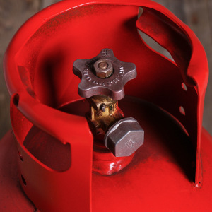 Баллон пропановый, 12 л, с вентилем, пустой, ГОСТ 15860-84 Баллон пропановый, 12 л, с вентилем, пустой, ГОСТ 15860-84