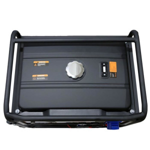 Бензиновый генератор FoxWeld Expert G6500EW, 4Т, блок AVR, 3х220 В, LED дисплей, электропуск 73057 Бензиновый генератор FoxWeld Expert G6500EW, 4Т, блок AVR, 3х220 В, LED дисплей, электропуск 73057