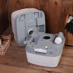 Биотуалет жидкостный Porta Potti Qube 165, нижний бак 21 л, верхний бак 15 л Биотуалет жидкостный Porta Potti Qube 165, нижний бак 21 л, верхний бак 15 л