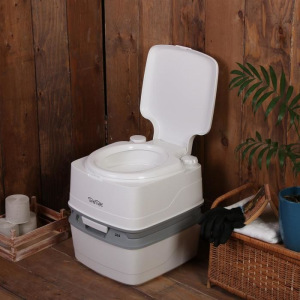 Биотуалет жидкостный Porta Potti Qube 365, нижний бак 21 л, верхний бак 15 л Биотуалет жидкостный Porta Potti Qube 365, нижний бак 21 л, верхний бак 15 л