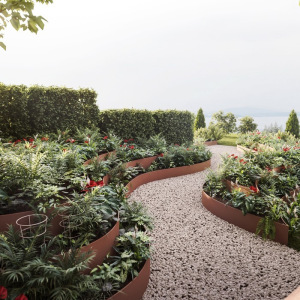 Бордюр для газона, двусторонний, коричневый Бордюр для газона, двусторонний, коричневый