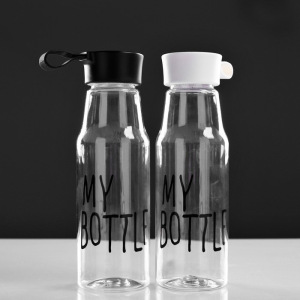 Бутылка для воды 450 мл, прозрачная, микс цветов и надписей, 6.5х21 см Бутылка для воды 450 мл, прозрачная, микс цветов и надписей, 6.5х21 см