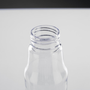 Бутылка для воды 450 мл, прозрачная, микс цветов и надписей, 6.5х21 см Бутылка для воды 450 мл, прозрачная, микс цветов и надписей, 6.5х21 см