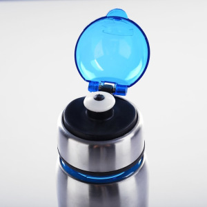 Бутылка для воды 650 мл, велосипедная, с поильником, микс, 8х24.5 см Бутылка для воды 650 мл, велосипедная, с поильником, микс, 8х24.5 см