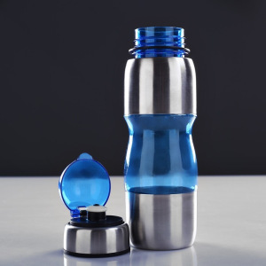 Бутылка для воды 650 мл, велосипедная, с поильником, микс, 8х24.5 см Бутылка для воды 650 мл, велосипедная, с поильником, микс, 8х24.5 см