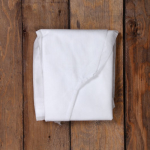 Чехол для растений, конус на завязках, 160 × 110 см, спанбонд с УФ-стабилизатором, плотность 60 г/м², белый Чехол для растений, конус на завязках, 160 × 110 см, спанбонд с УФ-стабилизатором, плотность 60 г/м², белый