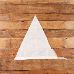 Чехол для растений, конус на завязках, 80 × 75 см, спанбонд с УФ-стабилизатором, плотность 60 г/м², набор 2 шт., белый Чехол для растений, конус на завязках, 80 × 75 см, спанбонд с УФ-стабилизатором, плотность 60 г/м², набор 2 шт., белый