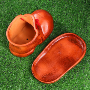 Фигурное кашпо "Башмак" коричневый 10*17см 204 Фигурное кашпо "Башмак" коричневый 10*17см 204