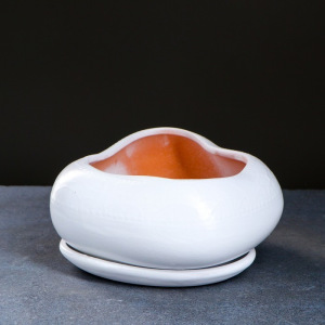 Фигурное кашпо "Бонсай" большой 24х28см , белый Фигурное кашпо "Бонсай" большой 24х28см , белый