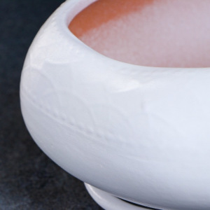 Фигурное кашпо "Бонсай" большой 24х28см , белый Фигурное кашпо "Бонсай" большой 24х28см , белый