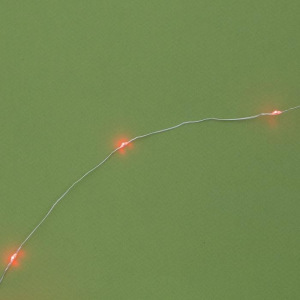 Гирлянда "Нить" 10 м роса, серебристая нить, 100 LED, свечение красное, 2 режима, солнечная батарея Гирлянда "Нить" 10 м роса, серебристая нить, 100 LED, свечение красное, 2 режима, солнечная батарея