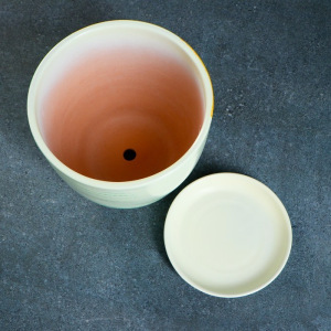 Горшок цветочный Рапсодия 2,5л с подставкой Горшок цветочный Рапсодия 2,5л с подставкой