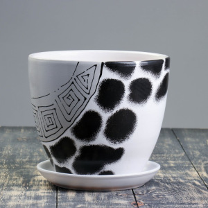 Горшок цветочный с подставками Леопард 5л Горшок цветочный с подставками Леопард 5л